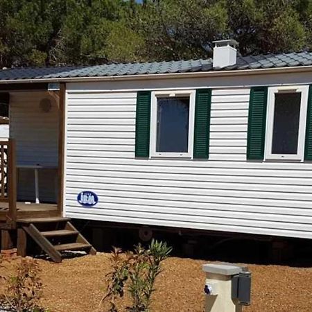 Camping 3 Etoiles - Piscine - Ccbb0Gd Bizanet Kültér fotó