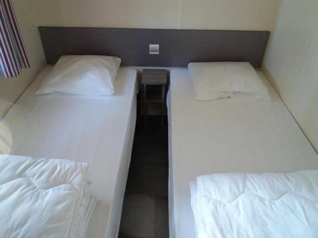 Camping 3 Etoiles - Piscine - Ccbb0Gd Bizanet Kültér fotó